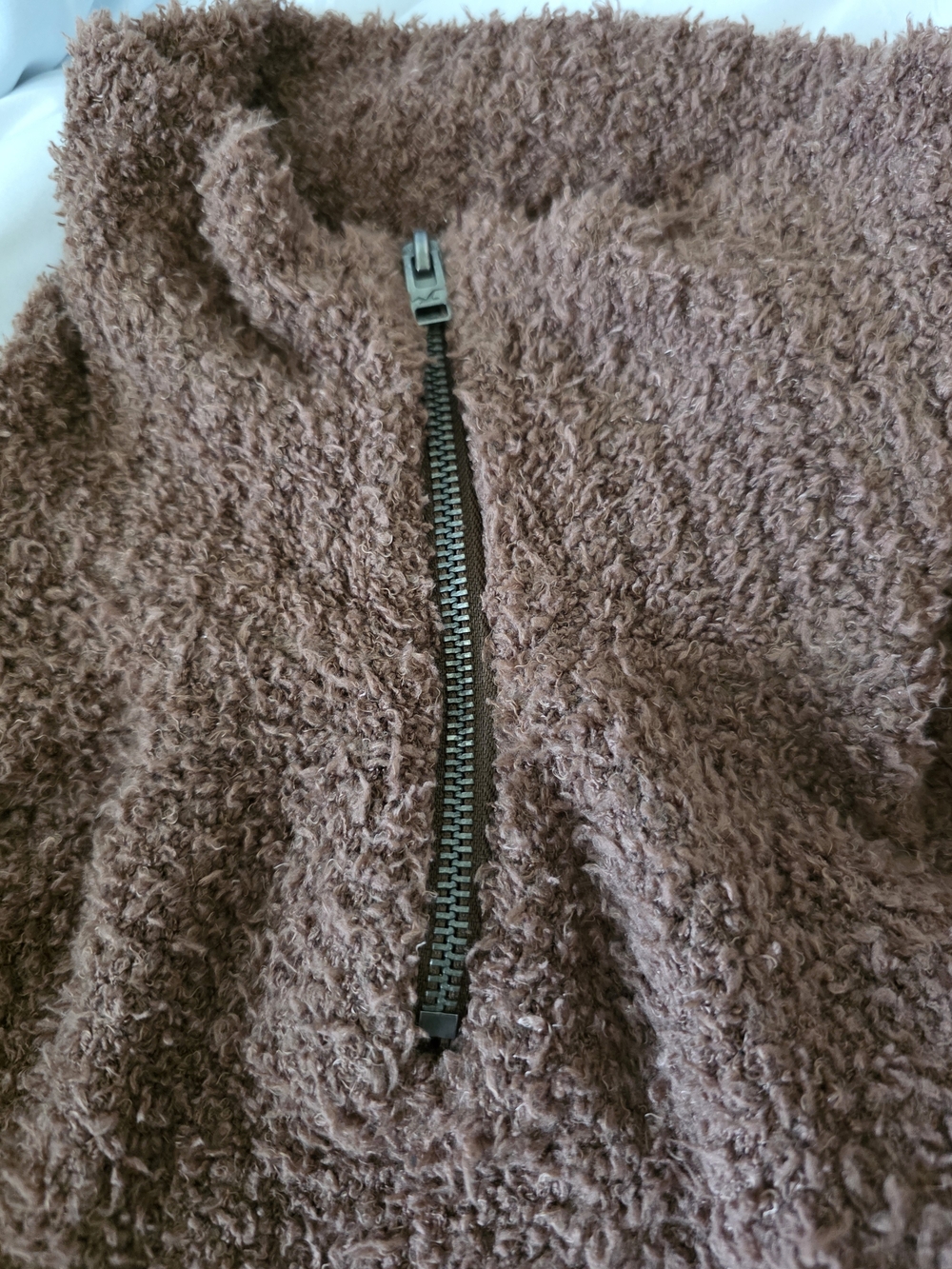 Cozy Quarter-Zip Fuzzy Pullover Sweater - Brown - Hollister-XS - Picture 9 of 9